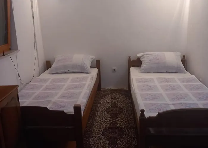 Kuca Za Odmor Sa Bazenom Diva Grabovica * Jablanica