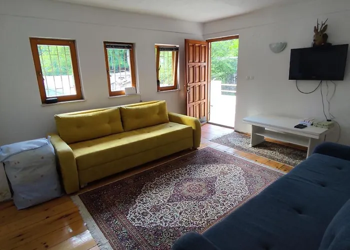 Kuca Za Odmor Sa Bazenom Diva Grabovica Semesterbostad