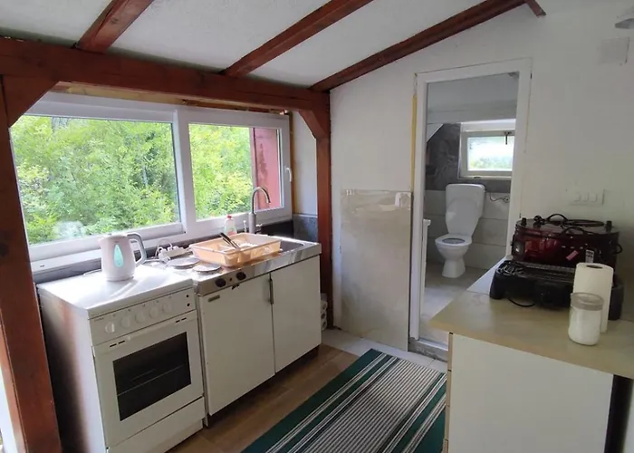 Kuca Za Odmor Sa Bazenom Diva Grabovica * Jablanica